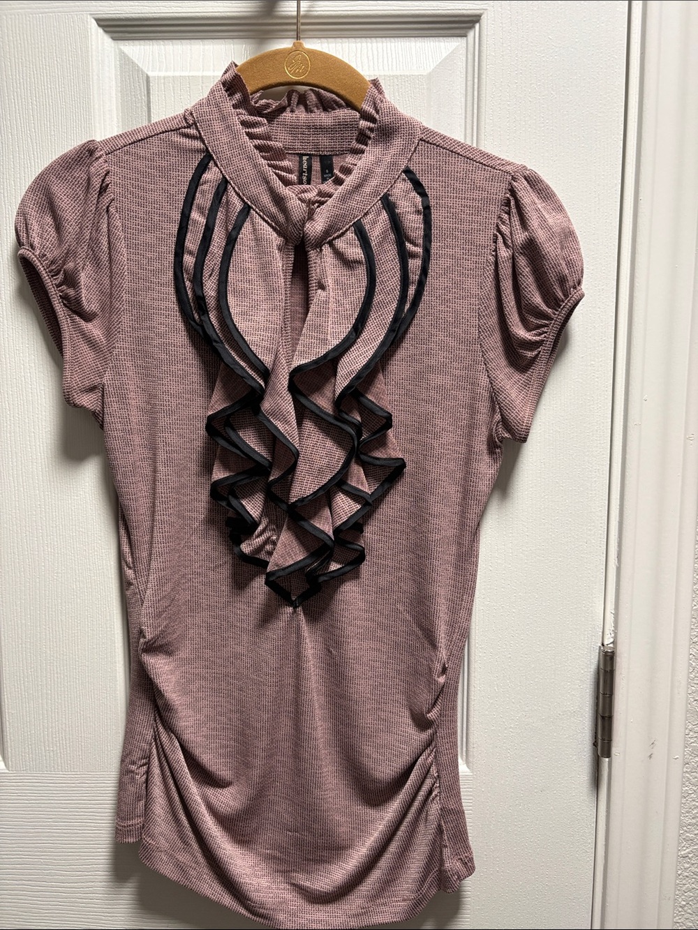 Women’s Mauve Ruffle Front Short-Sleeve Top
